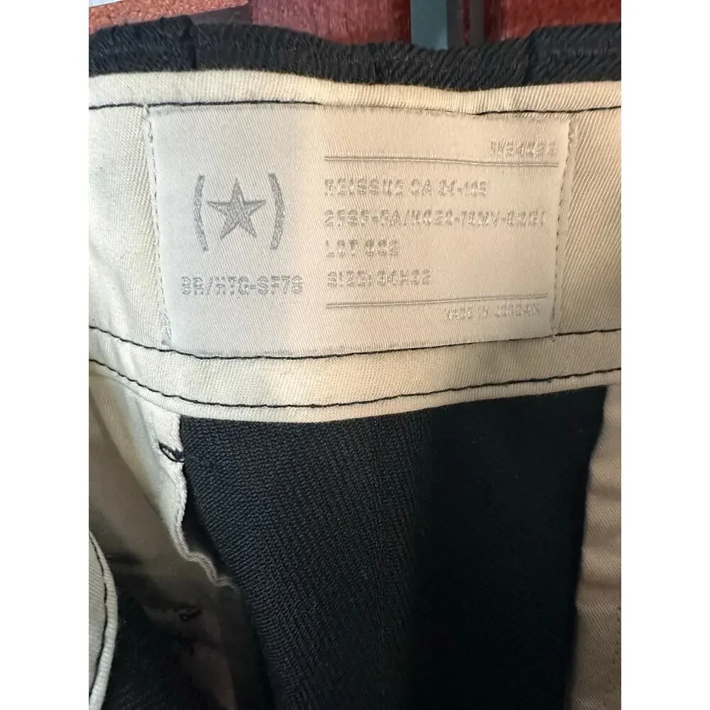 Banana Republic Men's wool blend Cargo pants size 34x28 (hemmed)